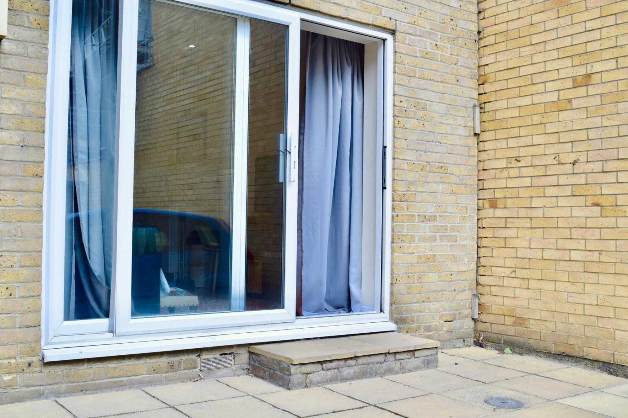 Stylish And Homely 4 Bedroom Home In East London Kültér fotó