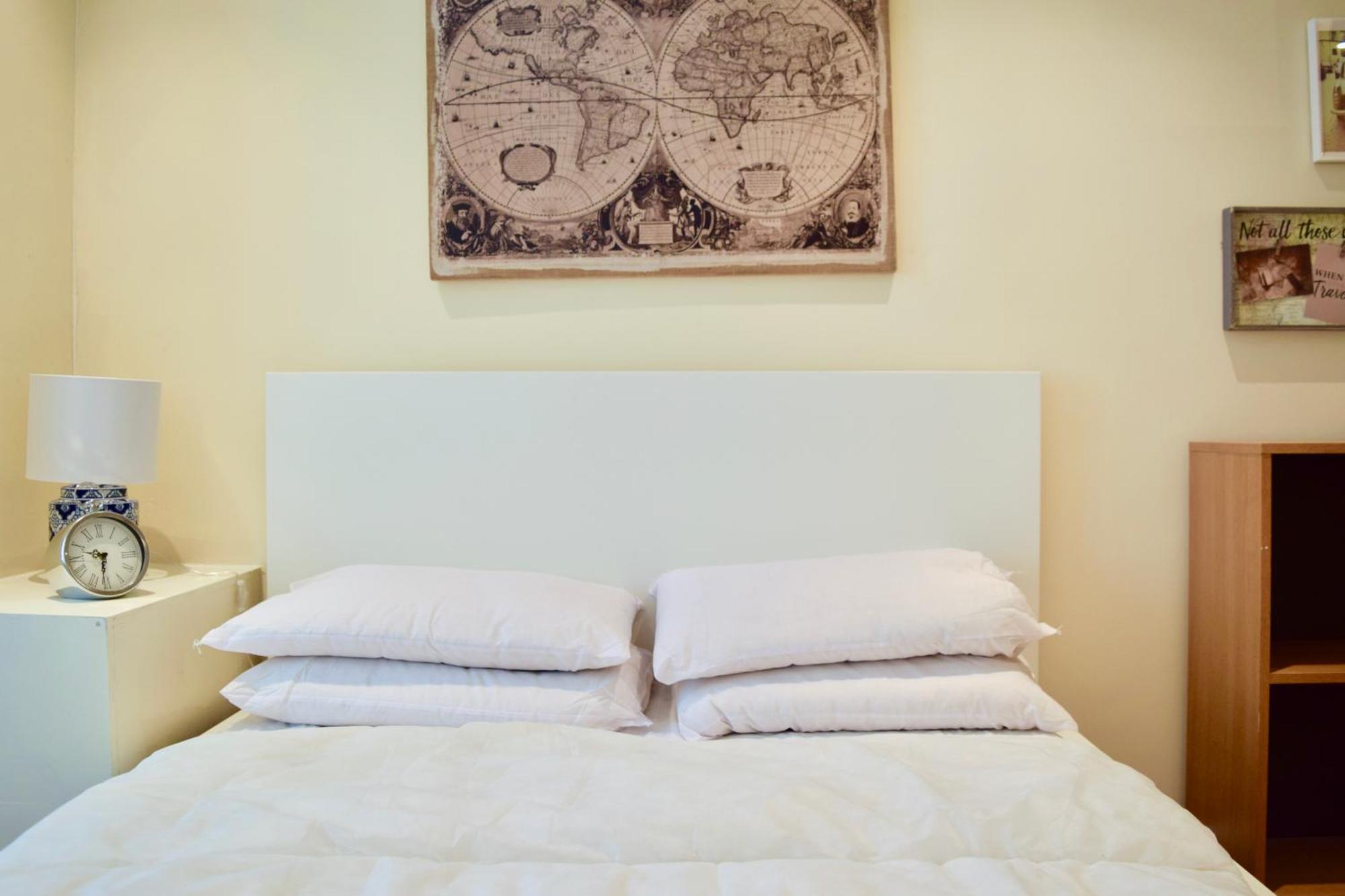 Stylish And Homely 4 Bedroom Home In East London Kültér fotó